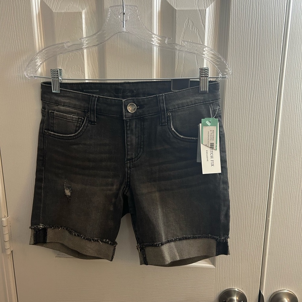Kut from the Kloth Distressed Cuffed Denim Boyfriend Short dark gray Sz 0 - NWT